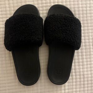 lululemon athletica Black Fuzzy Slippers
